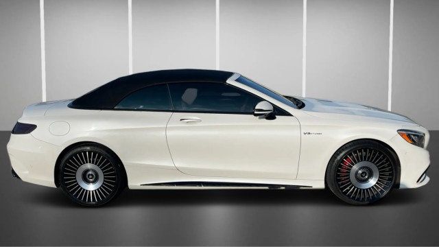 2017 Mercedes-Benz S-Class AMG S 63 4MATIC Cabriolet - 23060090 - 3