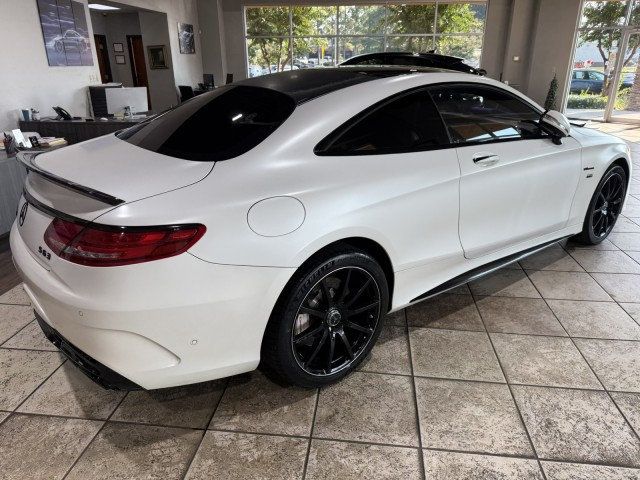 2017 Mercedes Benz S AMG 63 4MATIC photo 4