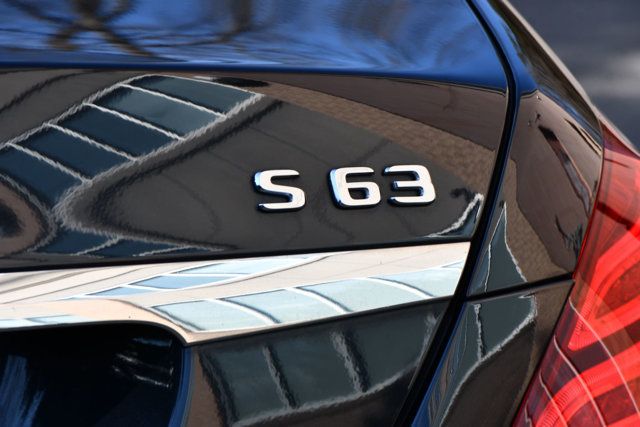 2017 Mercedes-Benz S-Class AMG S 63 4MATIC Sedan - 22989567 - 23
