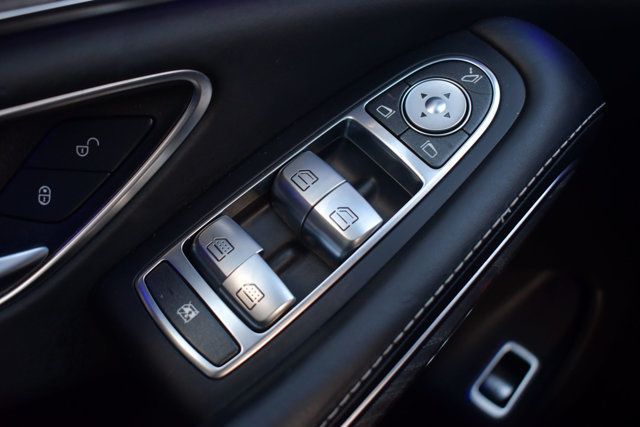 2017 Mercedes-Benz S-Class AMG S 63 4MATIC Sedan - 22989567 - 27