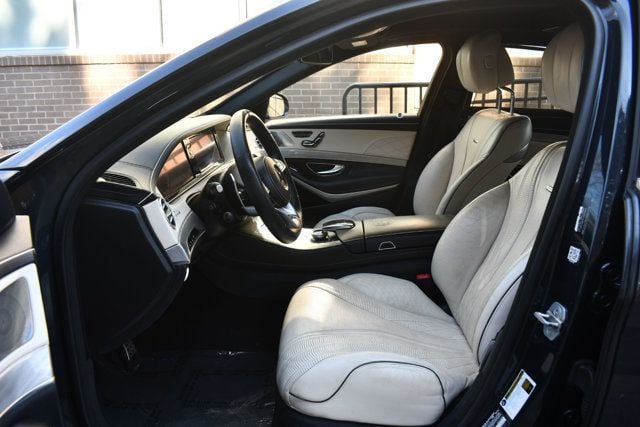 2017 Mercedes-Benz S-Class AMG S 63 4MATIC Sedan - 22989567 - 29