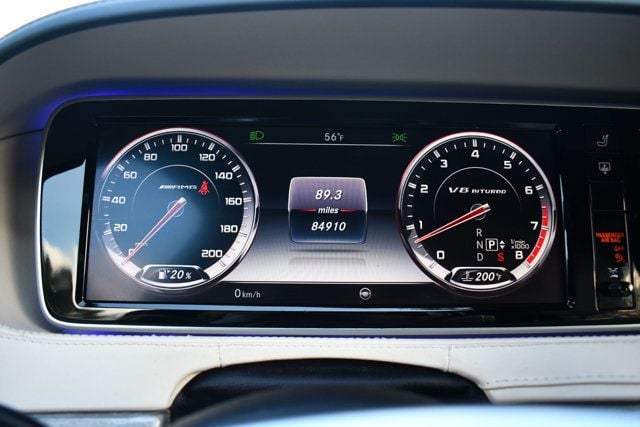 2017 Mercedes-Benz S-Class AMG S 63 4MATIC Sedan - 22989567 - 32