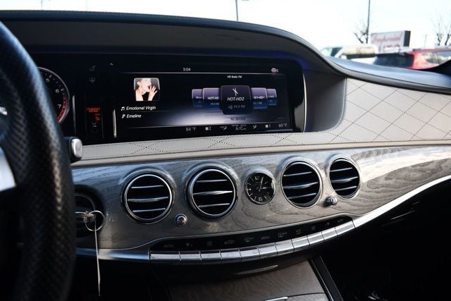 2017 Mercedes-Benz S-Class AMG S 63 4MATIC Sedan - 22989567 - 33