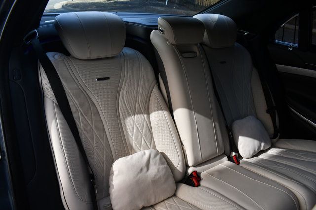 2017 Mercedes-Benz S-Class AMG S 63 4MATIC Sedan - 22989567 - 37