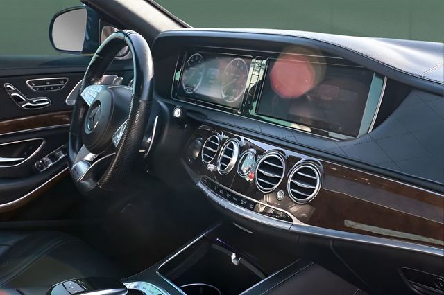 2017 Mercedes-Benz S-Class AMG S 63 4MATIC Sedan - 23003039 - 27