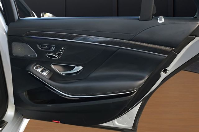 2017 Mercedes-Benz S-Class AMG S 63 4MATIC Sedan - 23031260 - 28