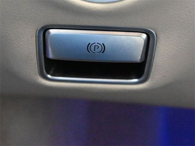 2017 Mercedes-Benz S-Class S 550 4MATIC Sedan - 22948357 - 31