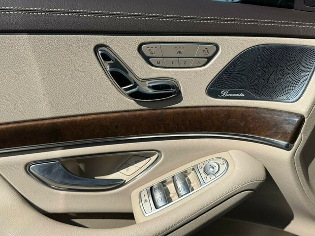 2017 Mercedes-Benz S-Class S 550 4MATIC Sedan - 23044975 - 32