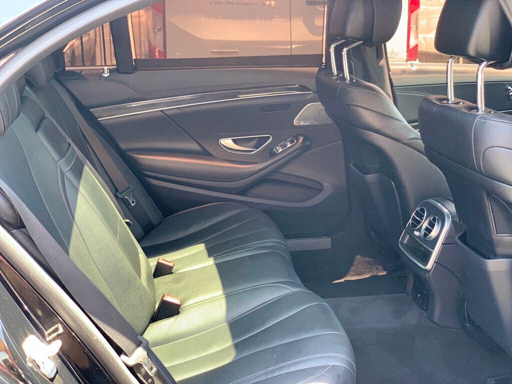2017 Mercedes Benz S 550 photo 22