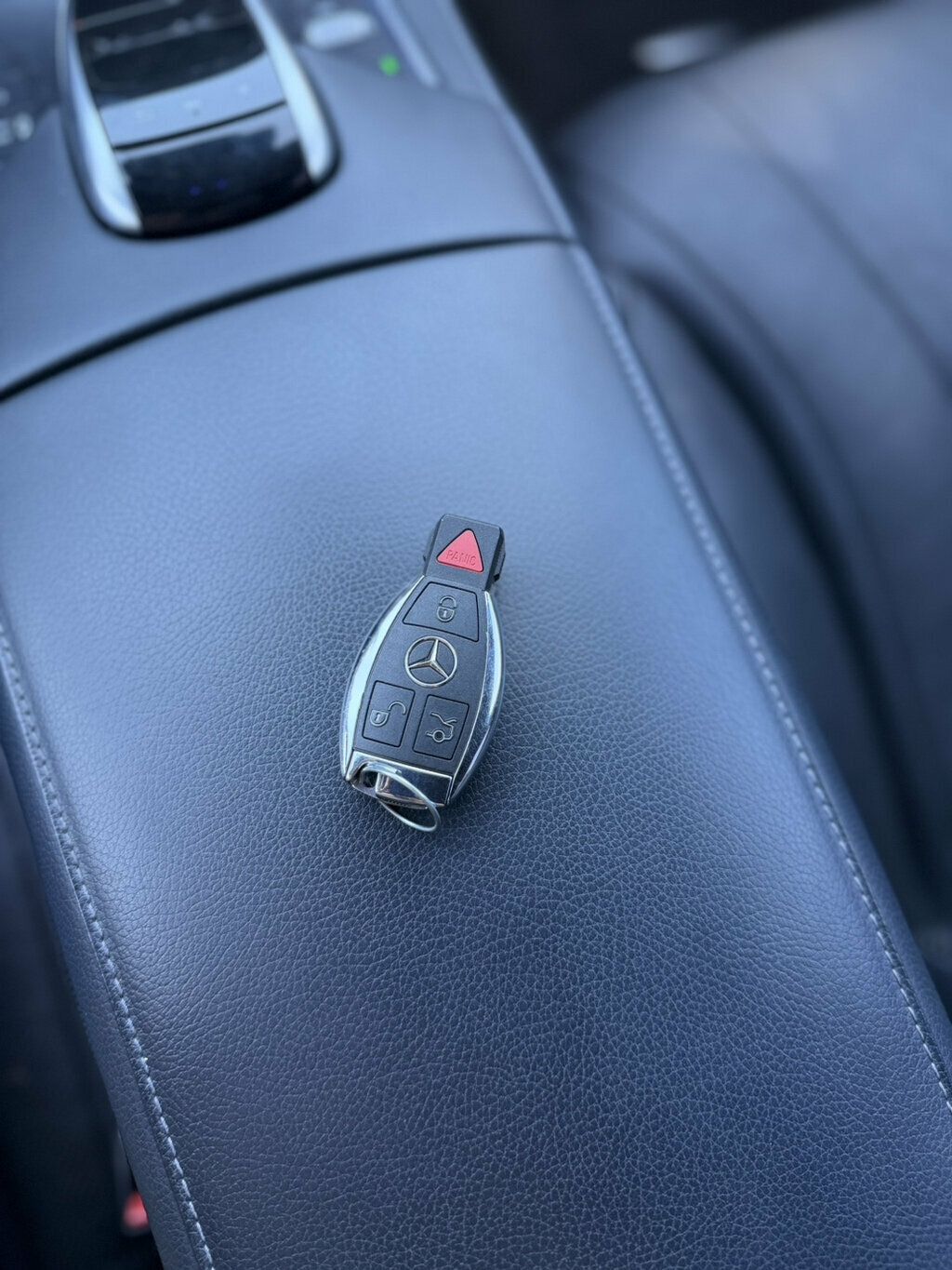 Mercedes-Benz S 550 photo 23