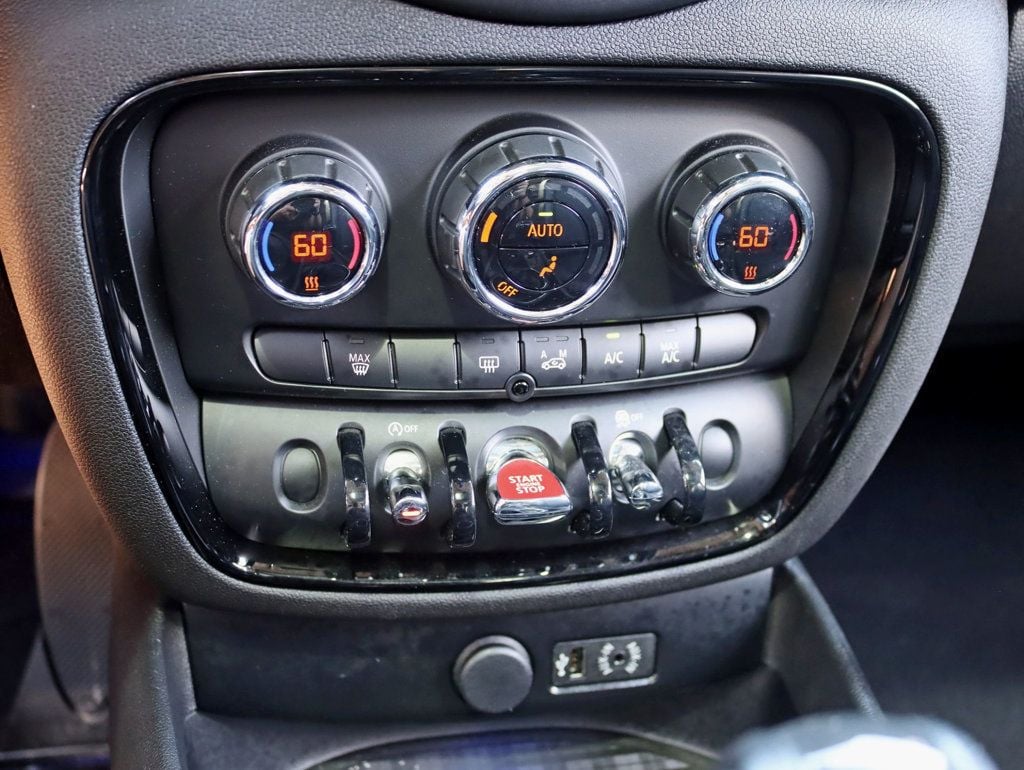 2017 Mini Clubman Base photo 14