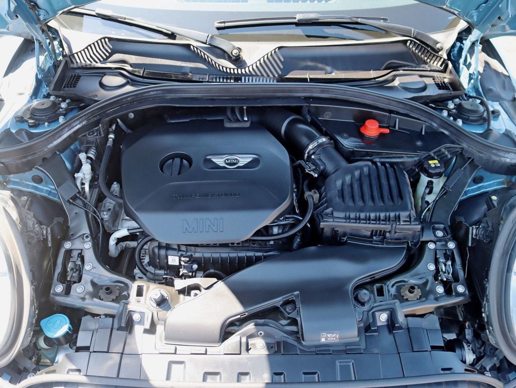 2017 Mini Clubman Base photo 26