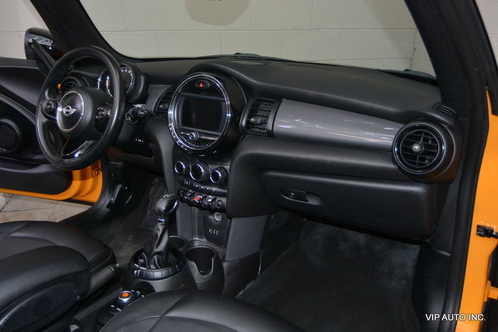 2017 MINI Cooper Convertible  - 23025816 - 20