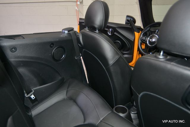 2017 MINI Cooper Convertible  - 23025816 - 32