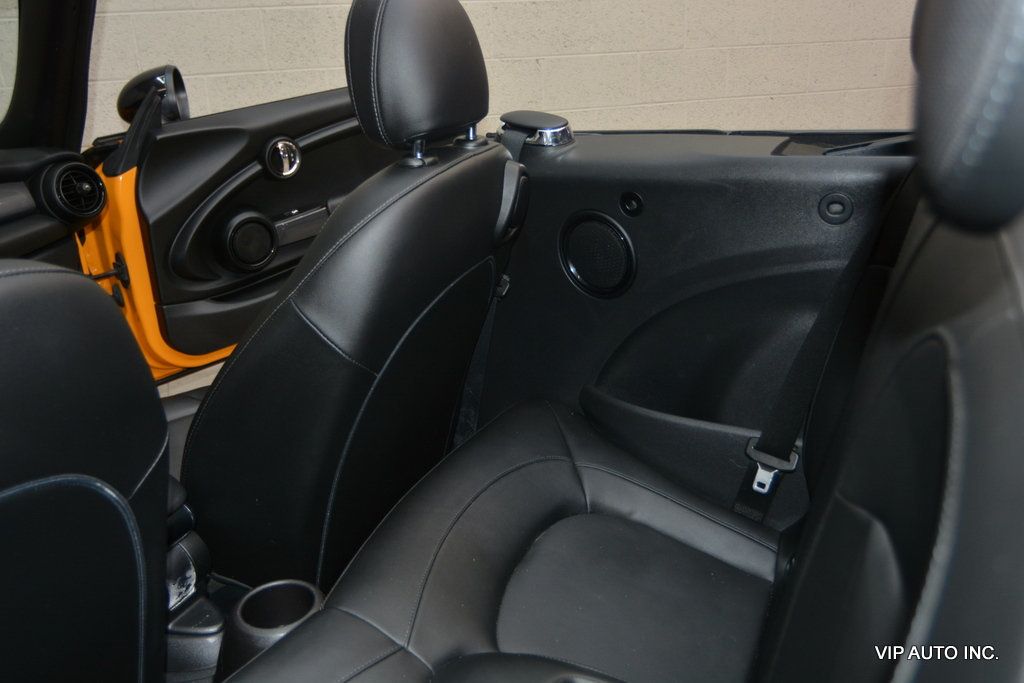 2017 MINI Cooper Convertible  - 23025816 - 33