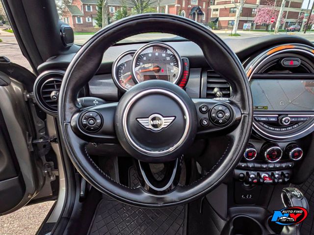 2017 MINI Cooper Convertible CLEAN CARFAX, CONVERTIBLE, NAVIGATION, HEATED SEATS, PREMIUM PKG - 23009259 - 11