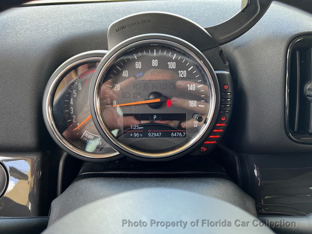 2017 MINI Cooper Countryman Automatic Sunroof - 22534253 - 52