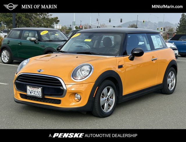 Used 2017 MINI Cooper Base with VIN WMWXP5C34H3C64085 for sale in Corte Madera, CA