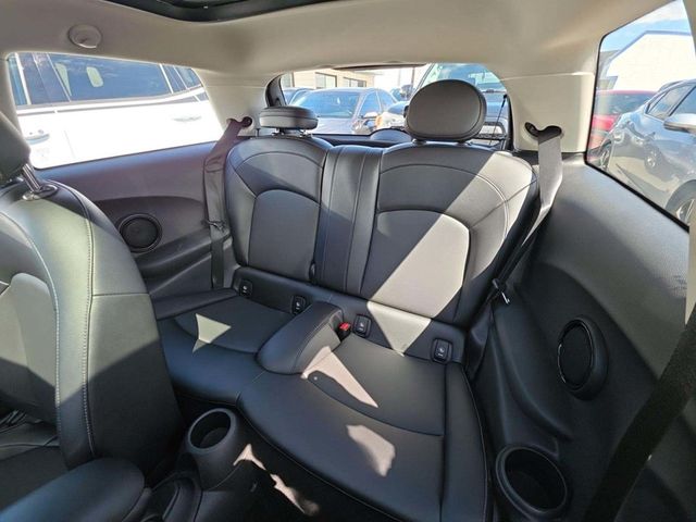 2017 MINI Cooper Hardtop 2 Door  - 22950103 - 8