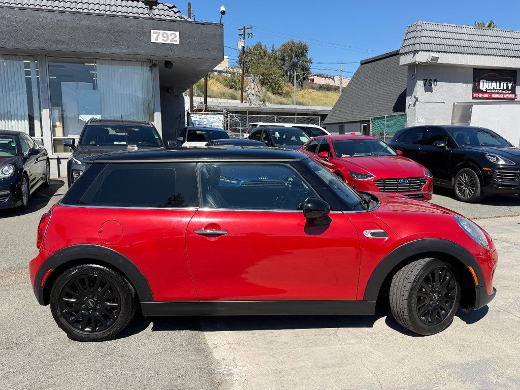 2017 MINI Cooper Hardtop 2 Door   - 23000736 - 9
