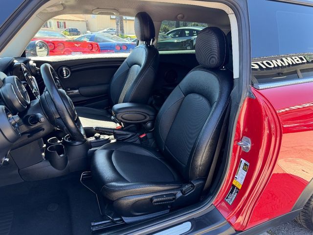 2017 MINI Cooper Hardtop 2 Door   - 23000736 - 11
