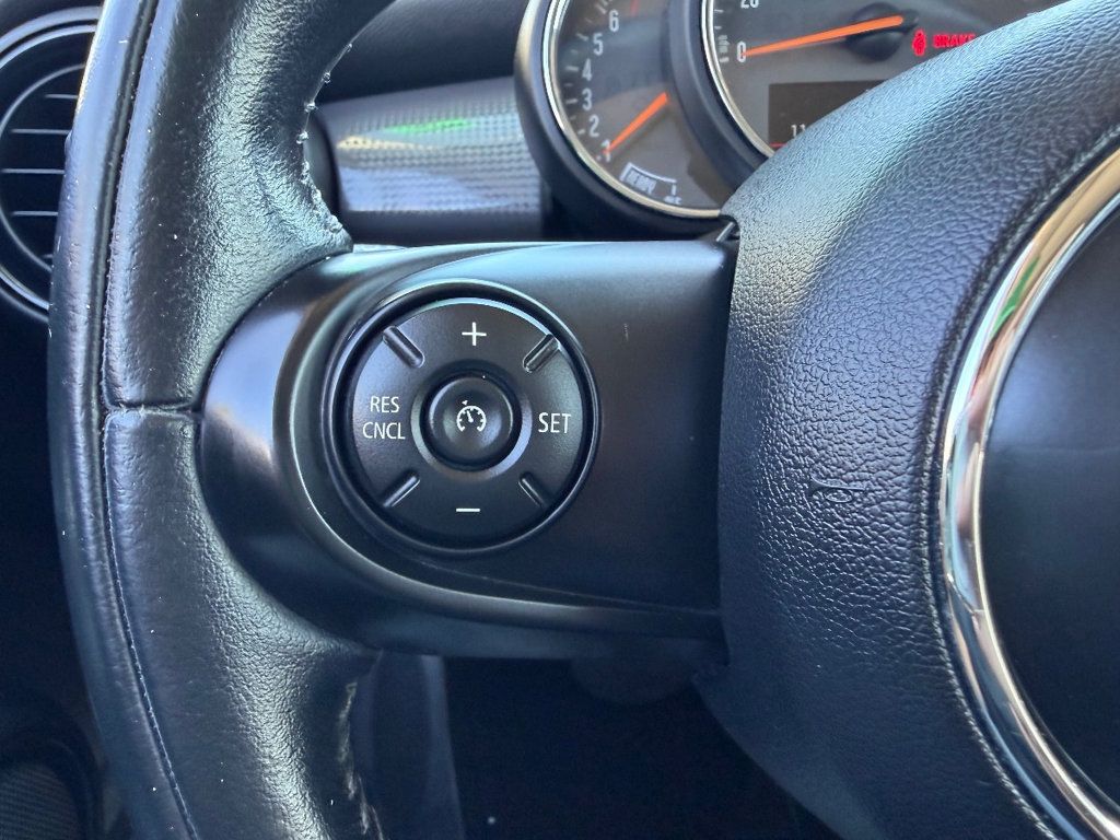 2017 MINI Cooper Hardtop 2 Door   - 23000736 - 13