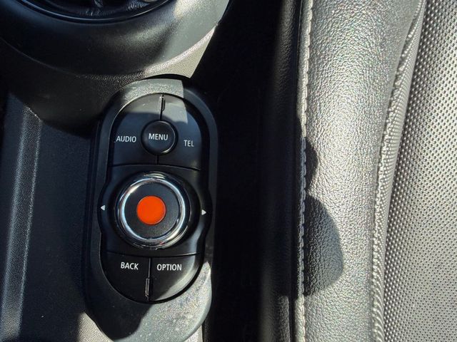 2017 MINI Cooper Hardtop 2 Door   - 23000736 - 19