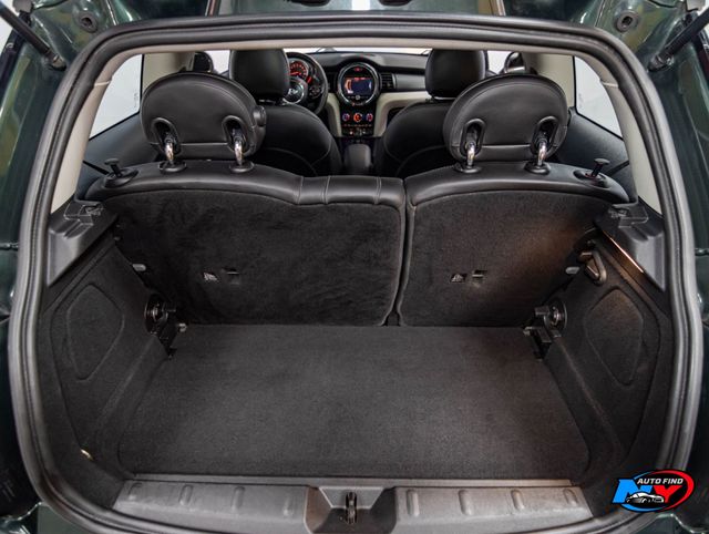 2017 MINI Cooper Hardtop 2 Door CLEAN CARFAX, PAN SUNROOF, HEATED SEATS, BACKUP CAM, PREMIUM PKG - 22958782 - 18
