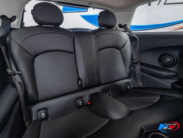 2017 MINI Cooper Hardtop 2 Door CLEAN CARFAX, PAN SUNROOF, HEATED SEATS, BACKUP CAM, PREMIUM PKG - 22958782 - 19