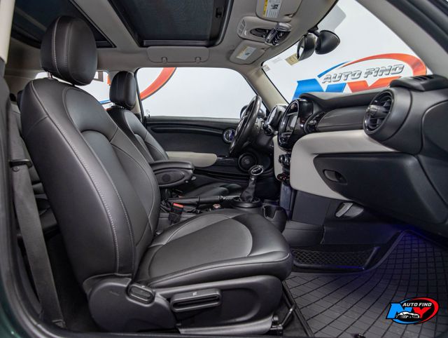 2017 MINI Cooper Hardtop 2 Door CLEAN CARFAX, PAN SUNROOF, HEATED SEATS, BACKUP CAM, PREMIUM PKG - 22958782 - 21