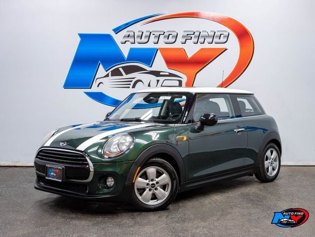 2017 MINI Cooper Hardtop 2 Door CLEAN CARFAX, PAN SUNROOF, HEATED SEATS, BACKUP CAM, PREMIUM PKG - 22958782 - 6