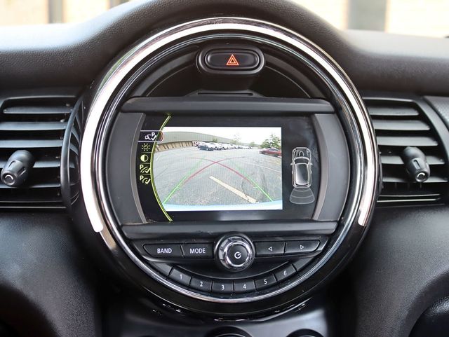 2017 MINI Cooper Hardtop 2 Door Premium / Cold Weather Package - 23056103 - 13