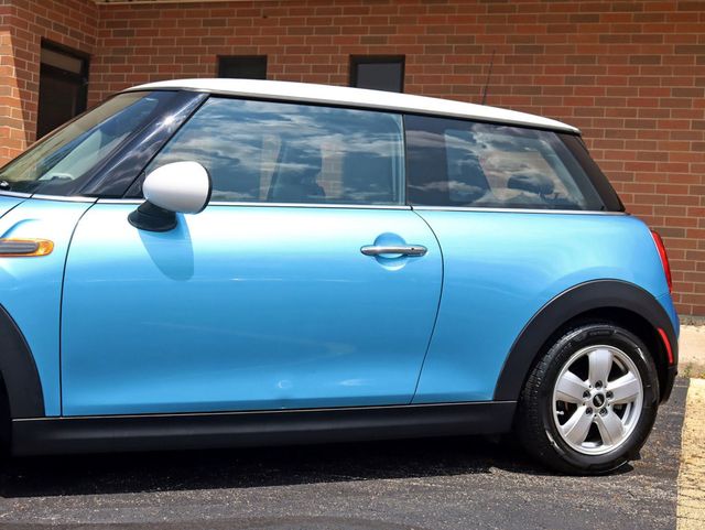 2017 MINI Cooper Hardtop 2 Door Premium / Cold Weather Package - 23056103 - 1