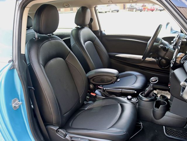 2017 MINI Cooper Hardtop 2 Door Premium / Cold Weather Package - 23056103 - 21