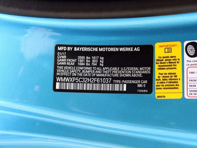 2017 MINI Cooper Hardtop 2 Door Premium / Cold Weather Package - 23056103 - 29