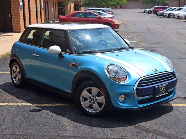 2017 MINI Cooper Hardtop 2 Door Premium / Cold Weather Package - 23056103 - 8