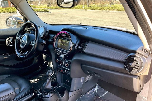 2017 MINI Cooper Hardtop 4 Door   - 22992071 - 12