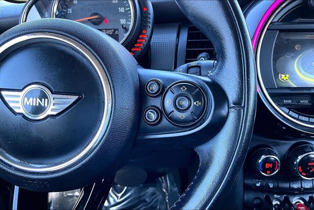 2017 MINI Cooper Hardtop 4 Door   - 22992071 - 21