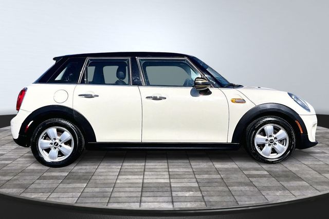 2017 MINI Cooper Hardtop 4 Door   - 22992071 - 7