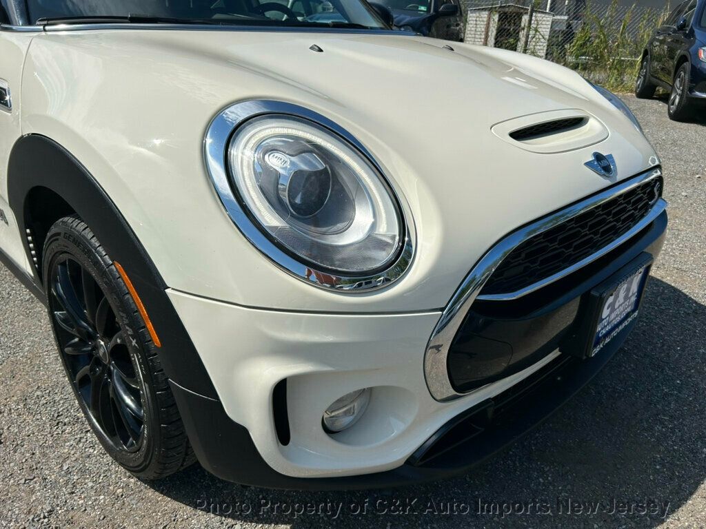 2017 Mini Cooper Base S ALL4 photo 16