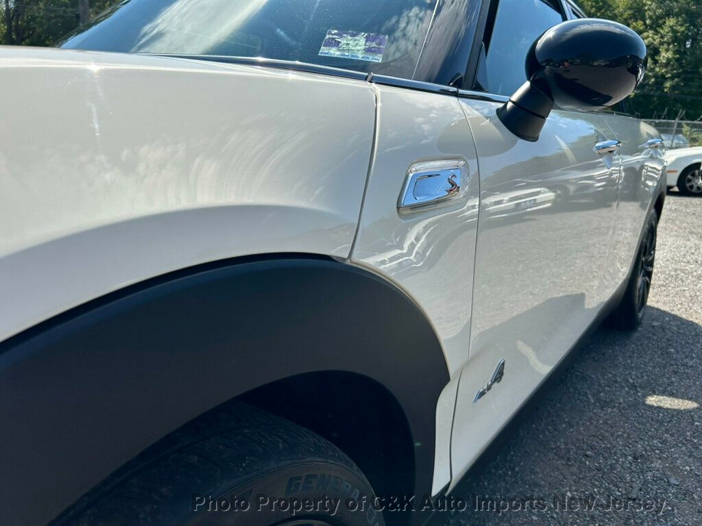 2017 Mini Cooper Base S ALL4 photo 18