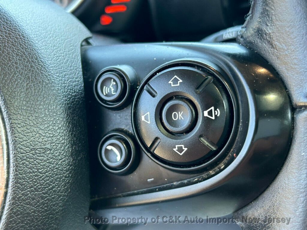 2017 Mini Cooper Base S ALL4 photo 35
