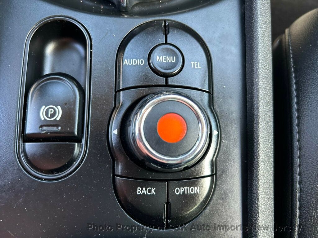 2017 Mini Cooper Base S ALL4 photo 46