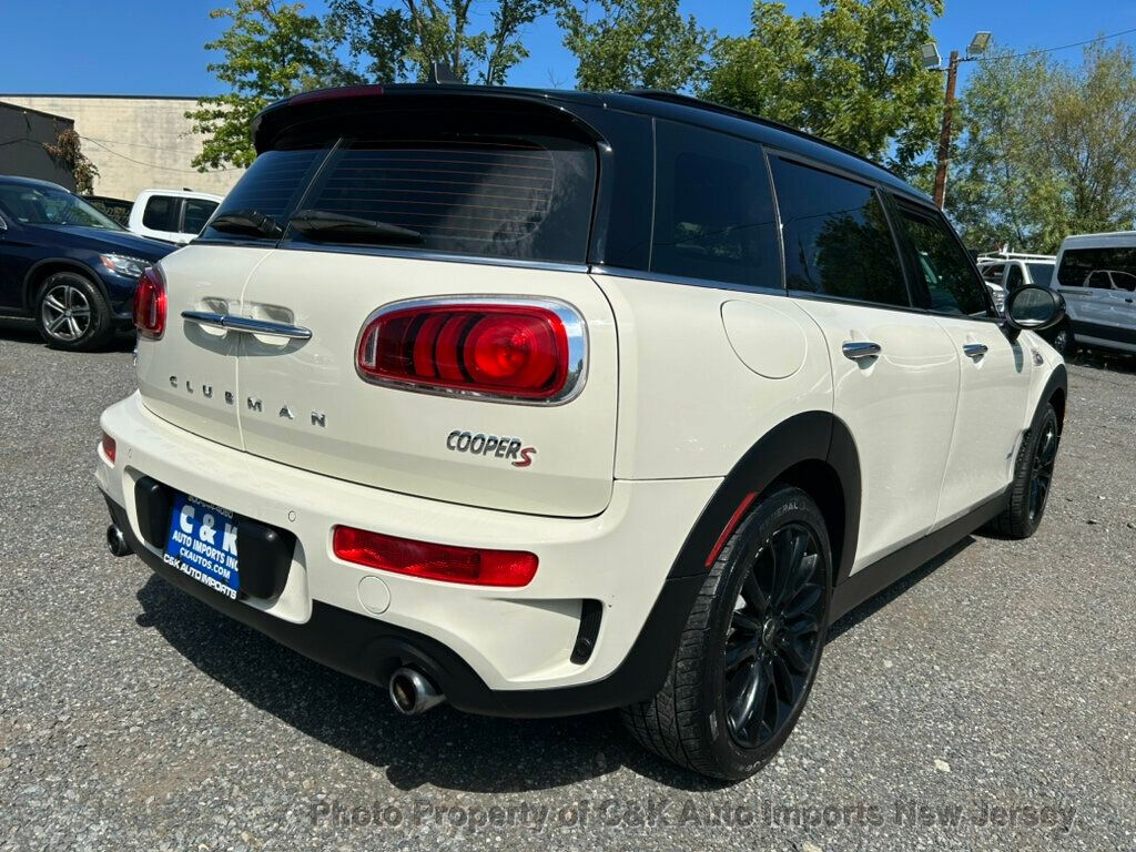 2017 Mini Cooper Base S ALL4 photo 8