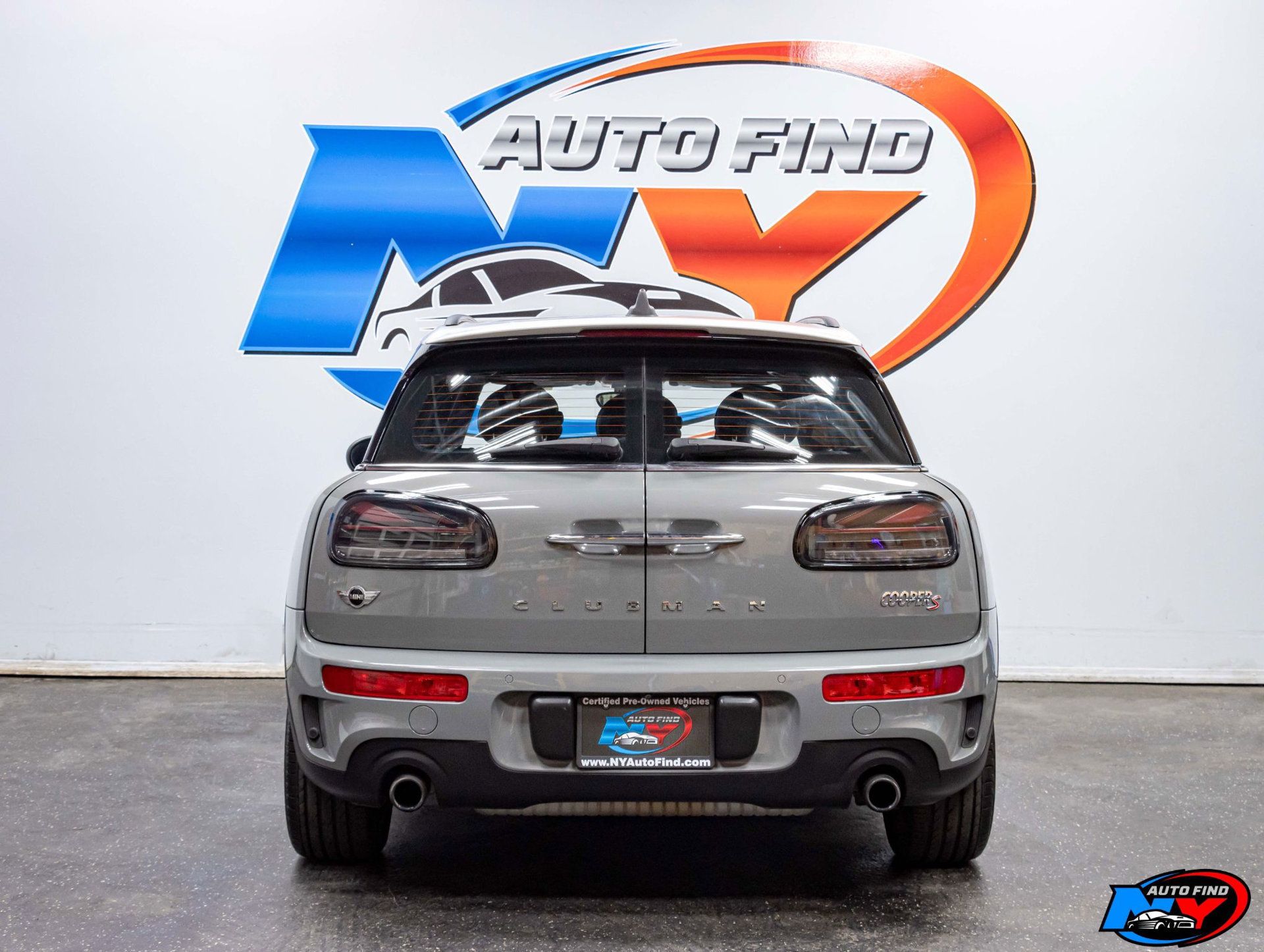 2017 Mini Clubman Base S ALL4 photo 4