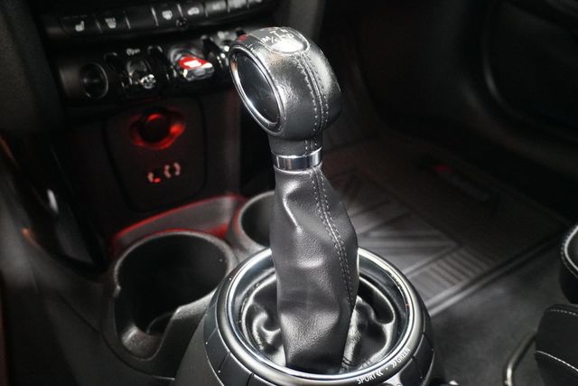 2017 MINI Cooper S Convertible   - 22946113 - 20