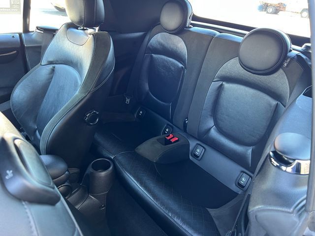 2017 MINI Cooper S Convertible   - 23003689 - 16