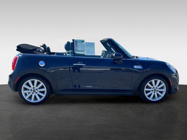 2017 MINI Cooper S Convertible   - 23003689 - 6