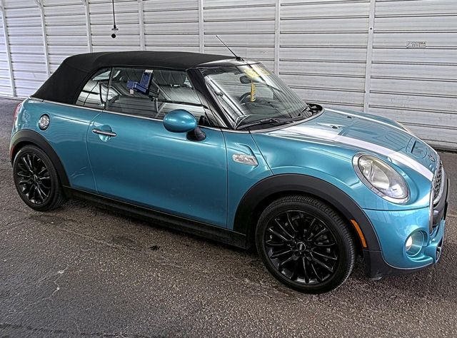 2017 MINI Cooper S Convertible  - 23054831 - 3