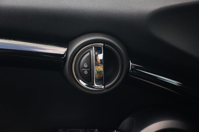 2017 MINI Cooper S Convertible  - 23054831 - 39